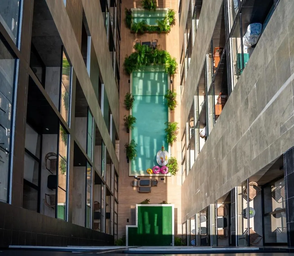 아파트 2Br Condo W/ Rooftop Oceanview & Centric Location 신데 델 카르멘