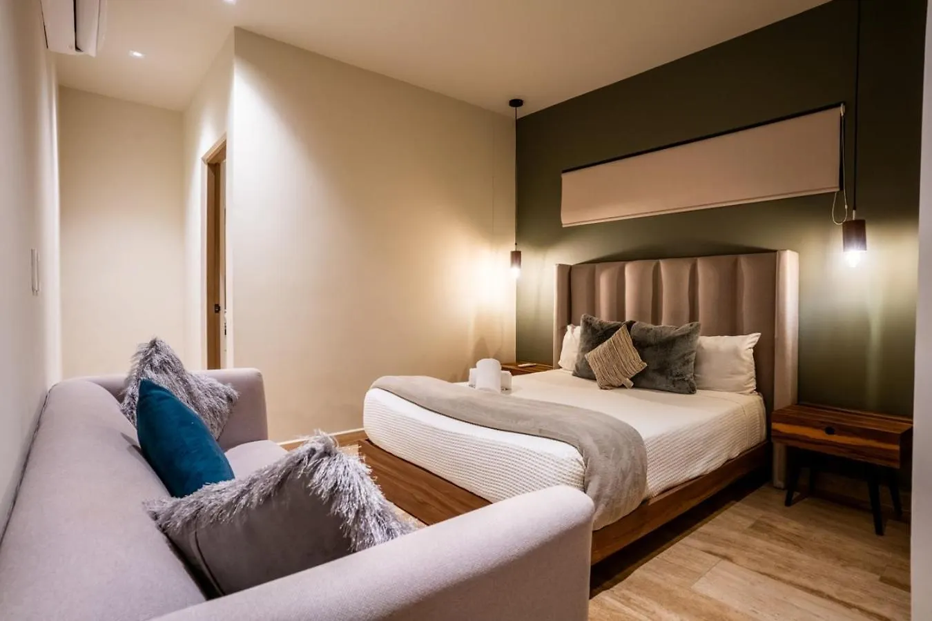 아파트 2Br Condo W/ Rooftop Oceanview & Centric Location 신데 델 카르멘